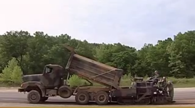 asphalt pouring