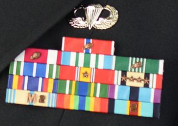 ribbon rack with two bronze stars